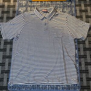 vineyard vines polo XL